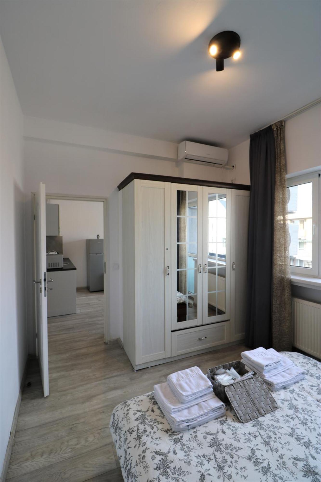 Cozy Deluxe Apartment - Old Town - Free Minibar Bucureşti Eksteriør bilde