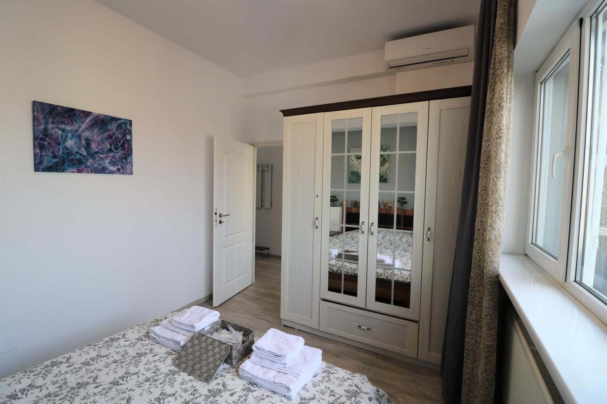 Cozy Deluxe Apartment - Old Town - Free Minibar Bucureşti Eksteriør bilde